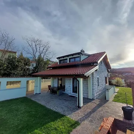 Hébergement de vacances Al Casel: Storico Casello Sulla Ciclabile Trieste