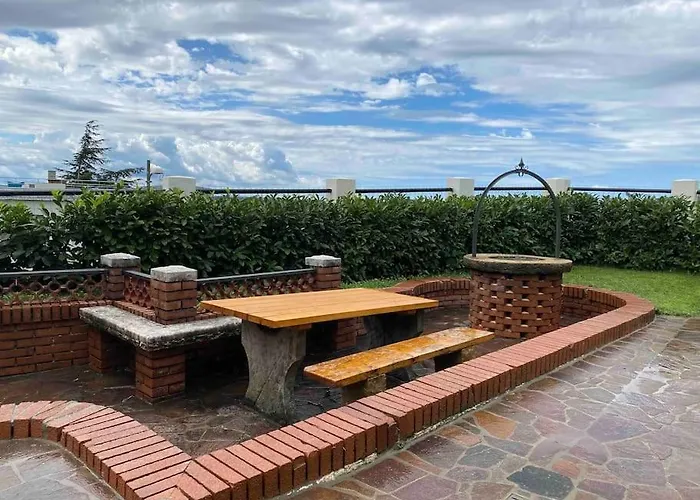 Al Casel: Storico Casello Sulla Ciclabile *