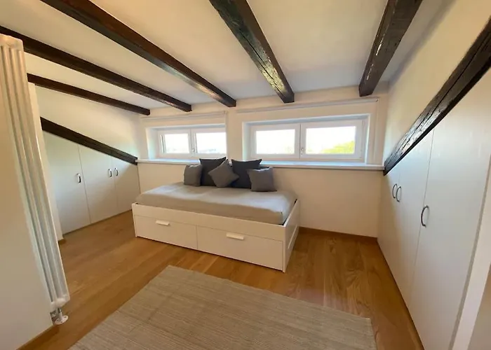 Hébergement de vacances Al Casel: Storico Casello Sulla Ciclabile Trieste