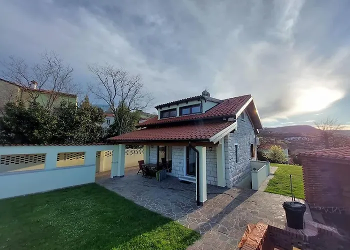 Hébergement de vacances Al Casel: Storico Casello Sulla Ciclabile Trieste